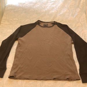Men’s Old Navy thermal shirt. Size Large